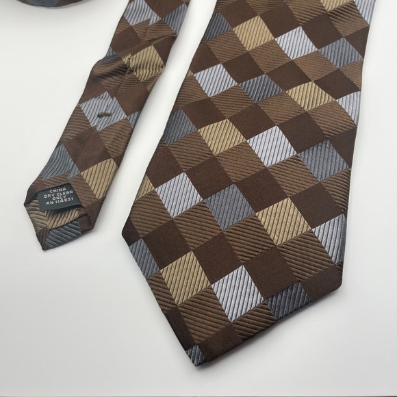 Pronto Uomo Other - Pronto Uomo Mens Silk Necktie Brown Tan Silver Diamond Pattern Formal